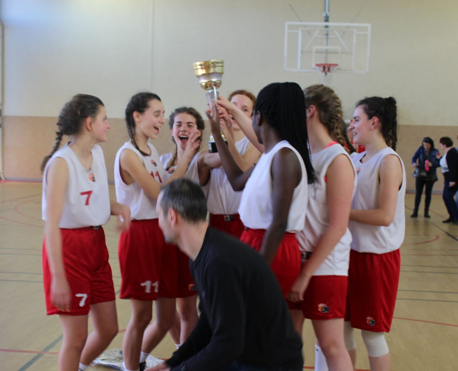 Chauray remporte le tournoi Mie-câline U15F !