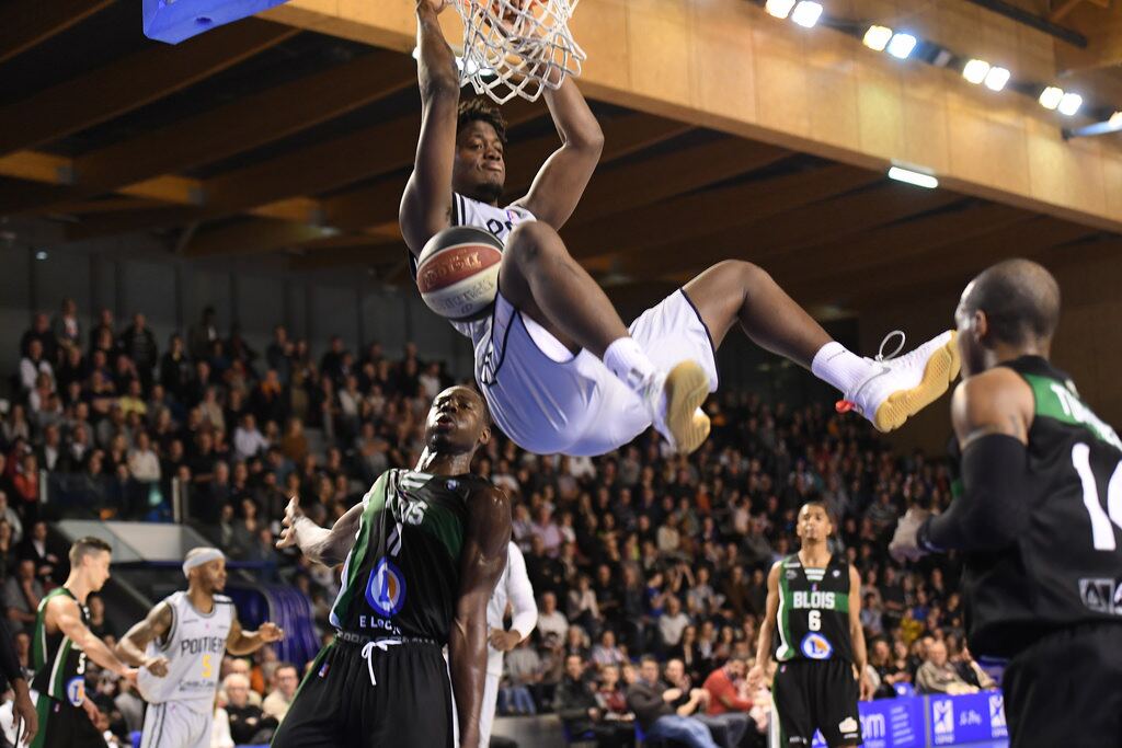 Le PB86 face à Blois en amical !