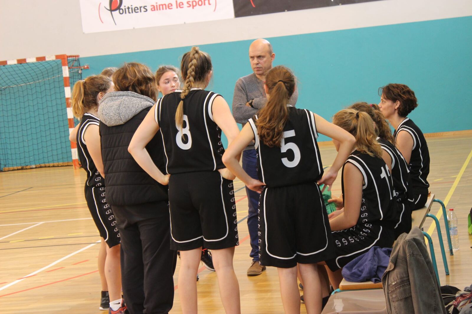Neuville s'impose en Pré-Régionale Seniors Féminin, réaction du coach !