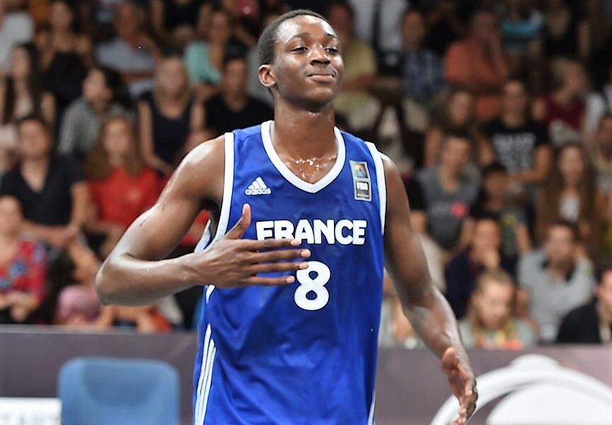 Arson Mendy : "Quand j'étais plus jeune, mon rêve c'était plus de devenir footballeur..."