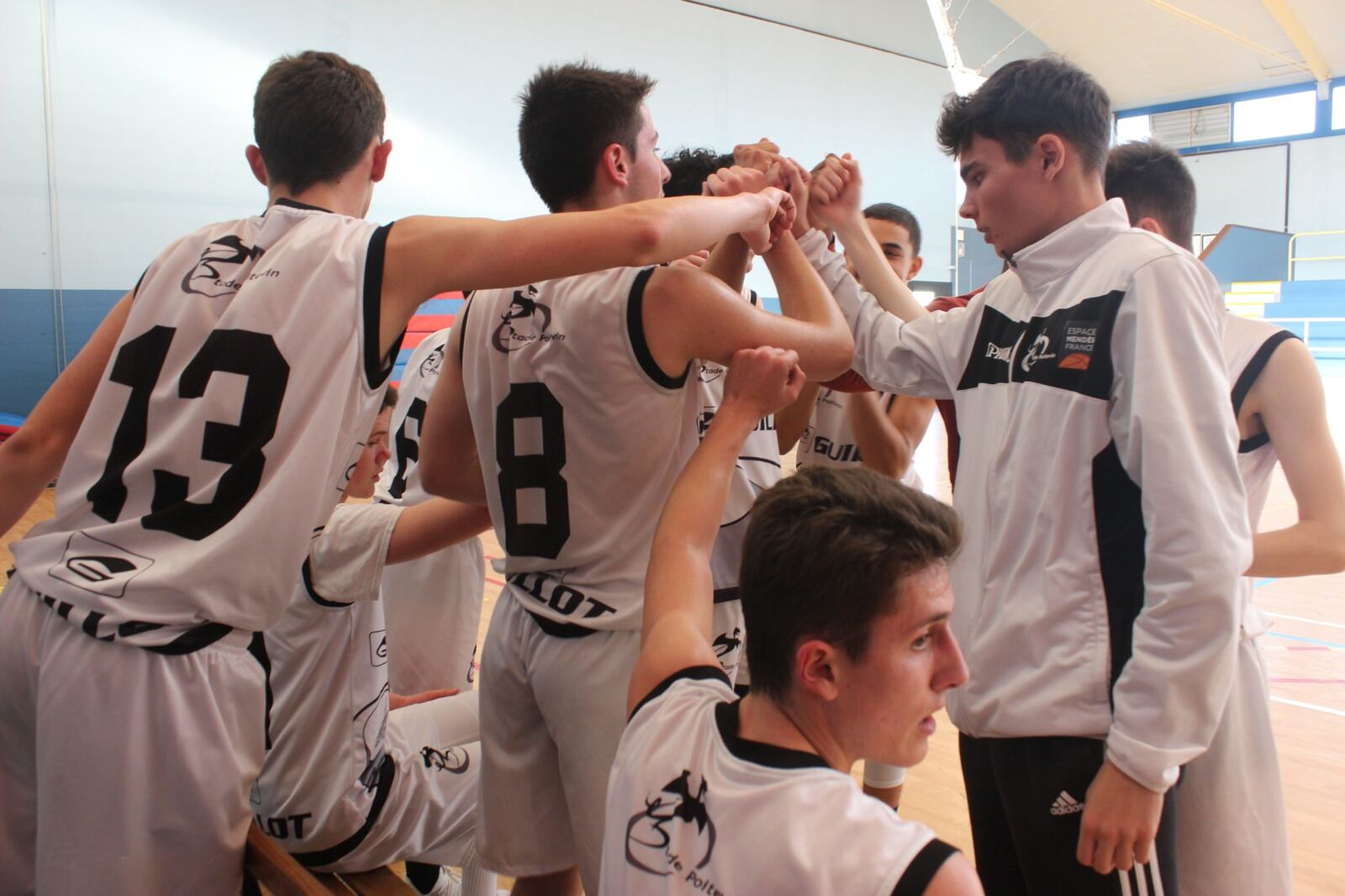 Le Stade Poitevin remporte le choc face à Niort et reste invaincu ! (9ème journée-région masculin-phase 3)