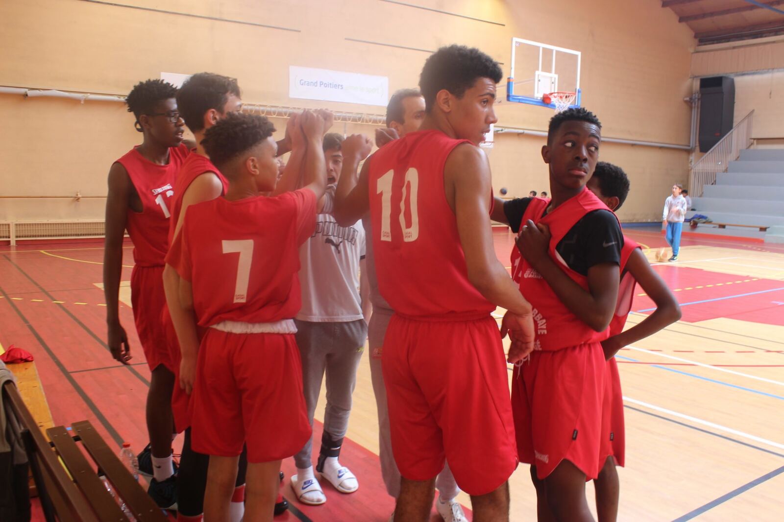 Le Cep Poitiers s'impose et conserve sa place de leader ! (Régional masculin U15, phase 3)