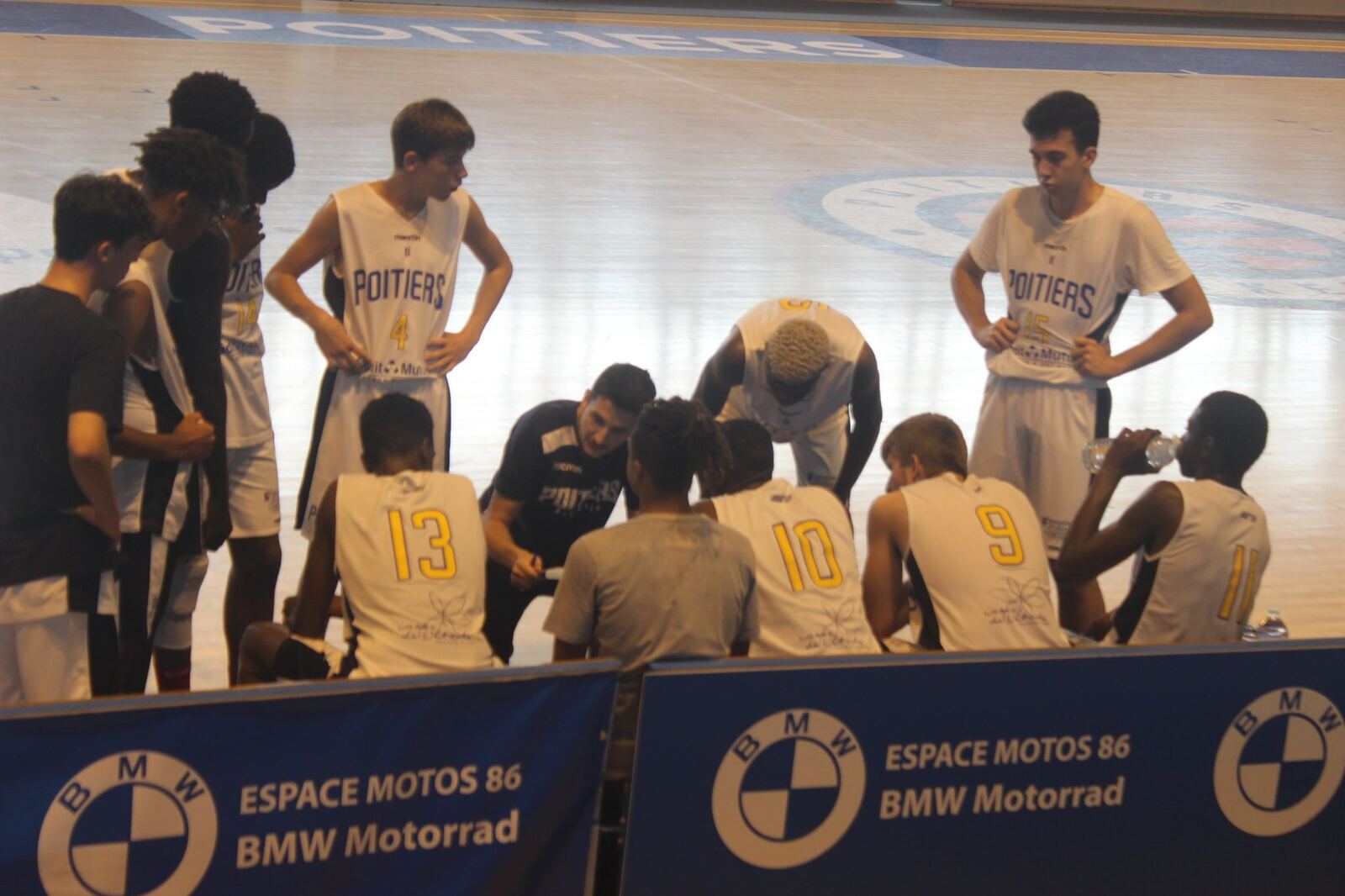 L'équipe U18 du PB86 s'impose à domicile !