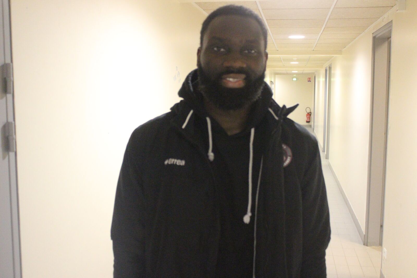 Mérédis Houmounou : "Je suis engagé avec Nancy pour deux ans donc j'espère que le club retrouvera la Jeep Elite..."