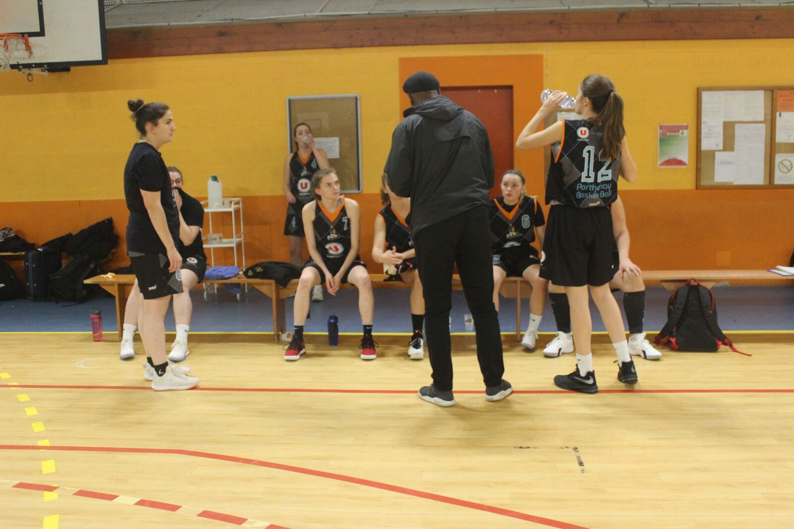 Parthenay confirme à l'extérieur ! (Régionale féminine seniors - Division 2)