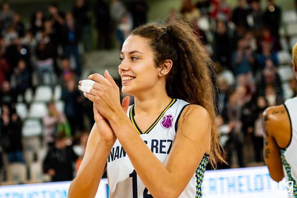 Julie Forestier : "J'ai choisi le club et projet de Aulnoye Basket afin de ..."