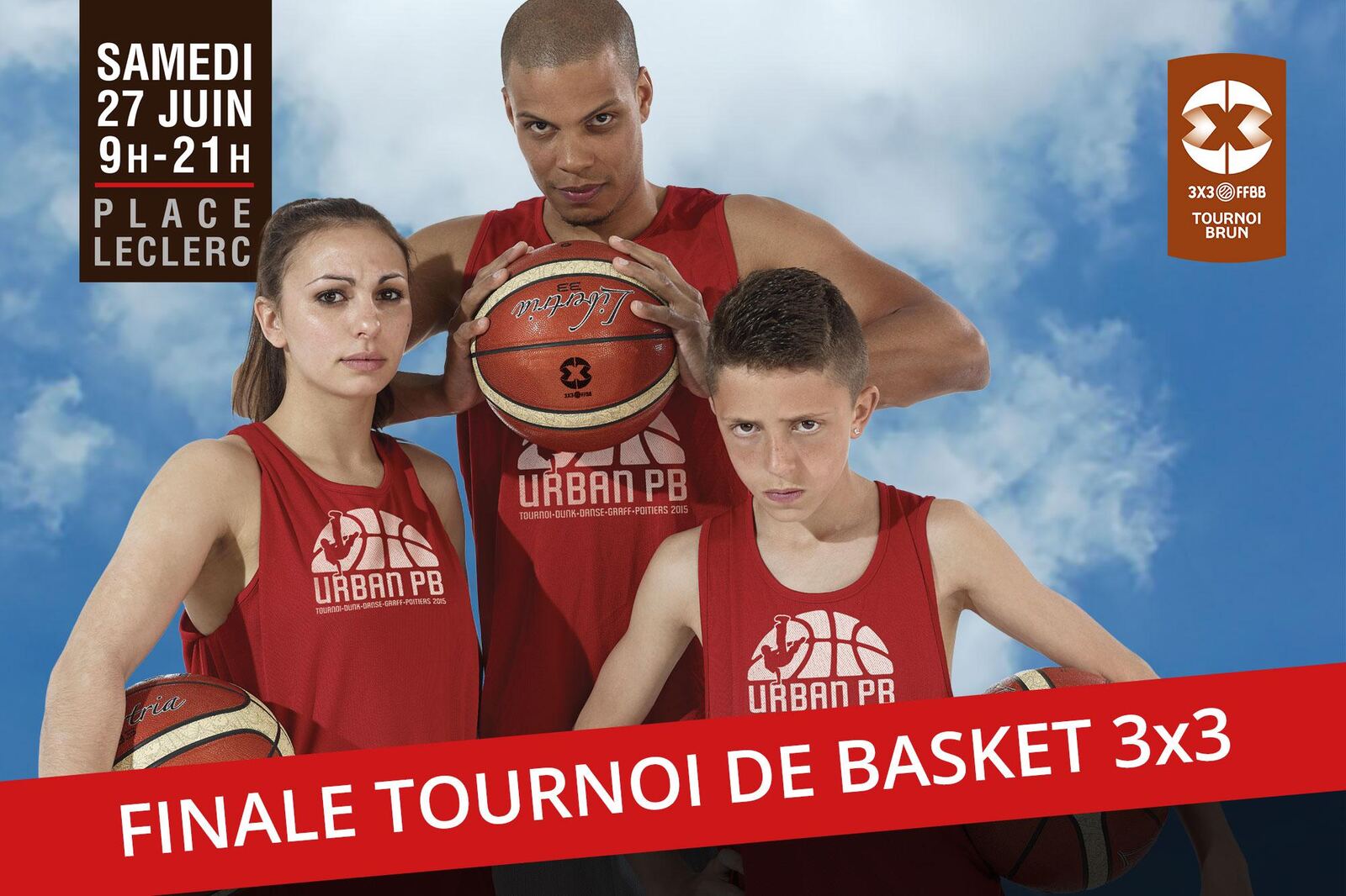 "Pour ma part, je m'occupe de l'équipement pour les joueurs finalistes..."