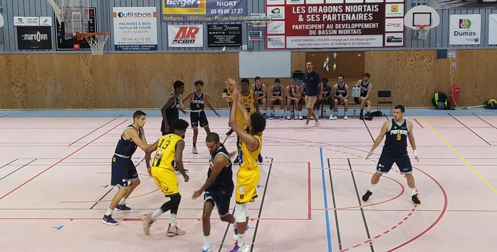 En amical, Niort (N2) s'impose contre Poitiers (N2) !