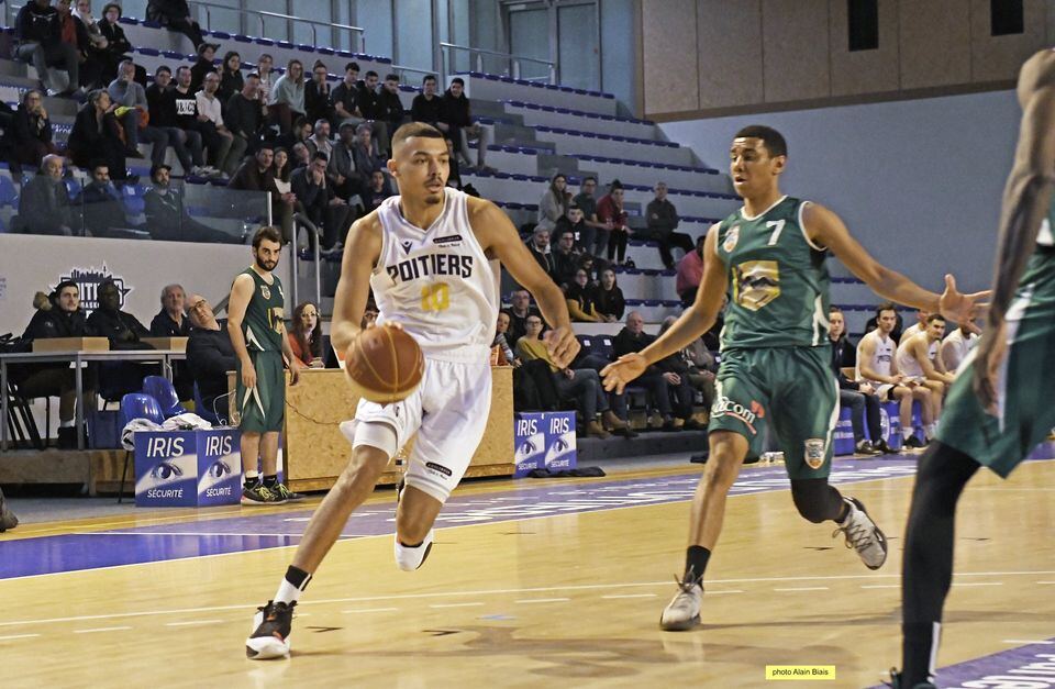 L'ancien poitevin, Christopher Dauby signe au Rac Basket ! "J'ai choisi ce club là car..."