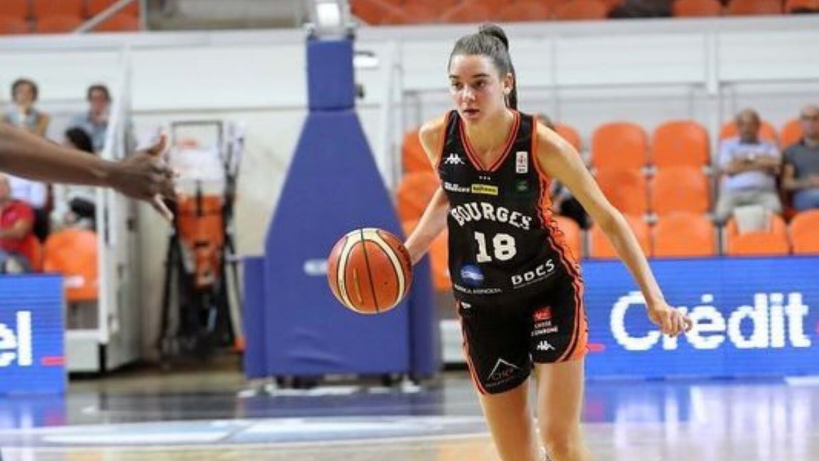 Pauline Astier : "je n'aurais jamais cru pouvoir jouer un jour à Bourges..."