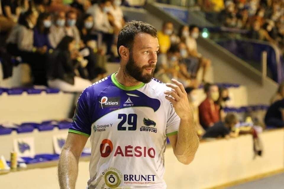 Florent Joli : "Je trouve que les gens sont très dur avec cette équipe de France..."
