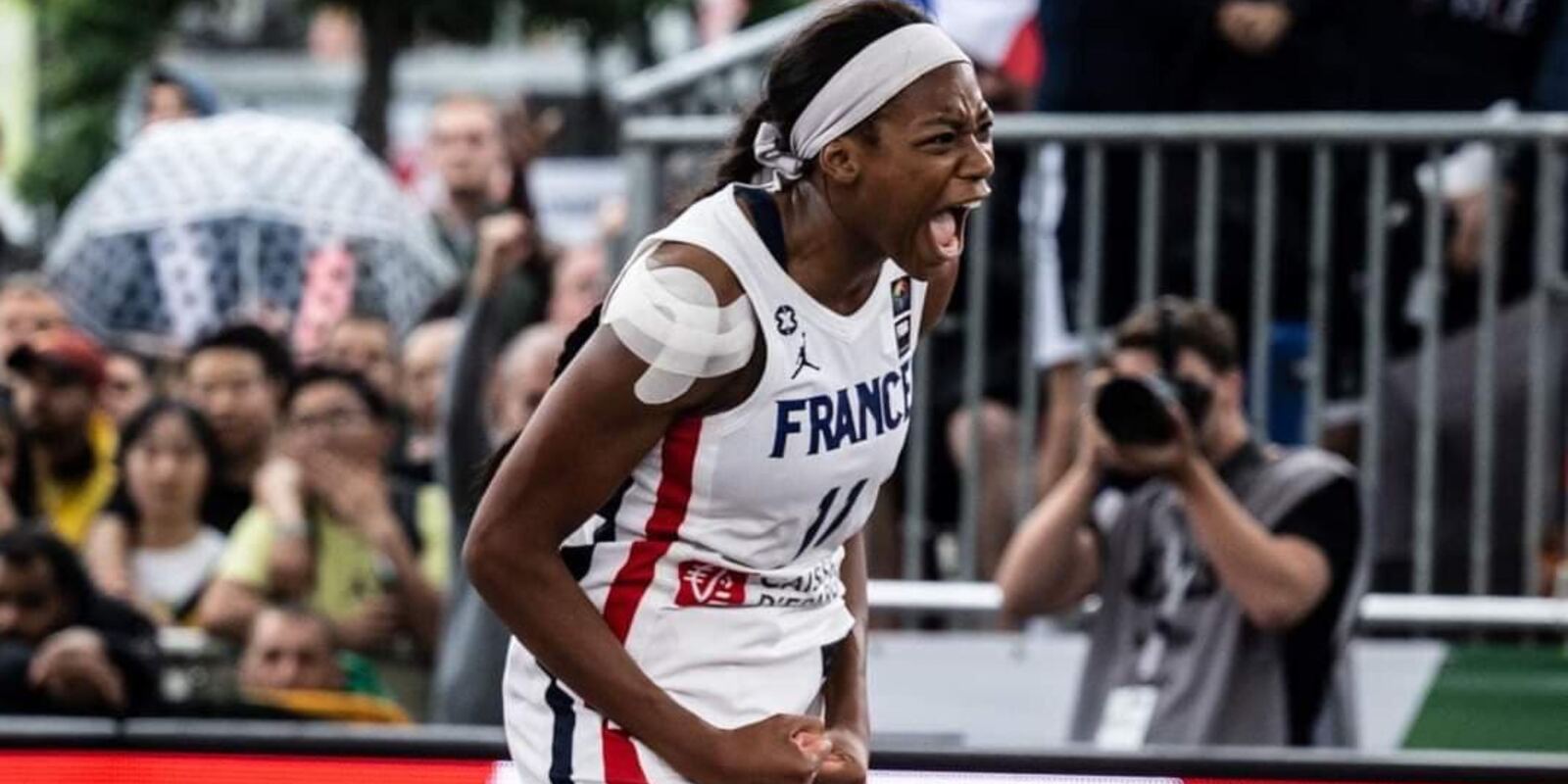 Myriam Djekoundade : "C'est la première fois que la France remporte ce titre là, c'est quelque chose de très symbolique... !"