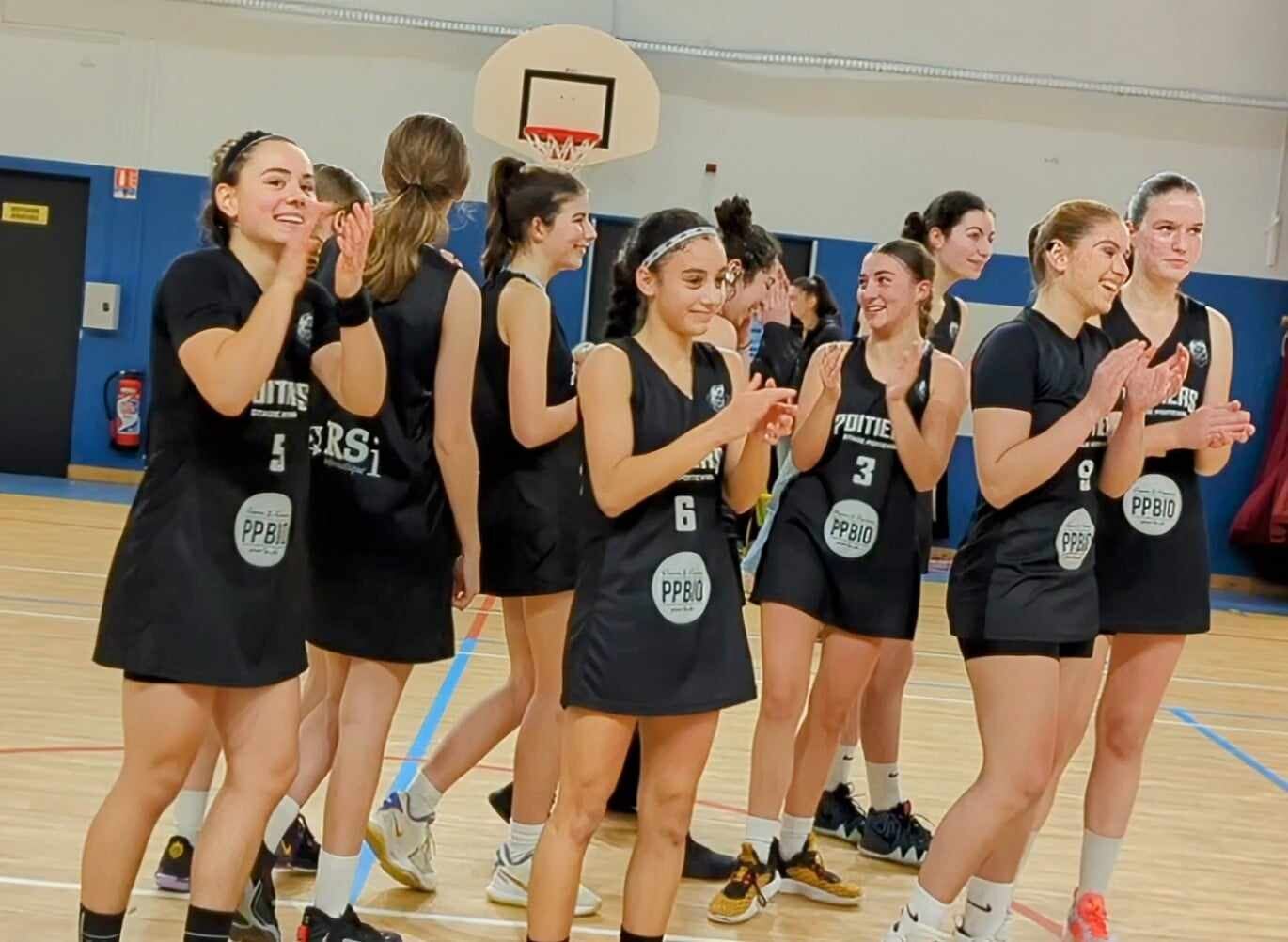 Basket : Le Stade Poitevin (U18F) s'impose face à Vouneuil Pouzioux !