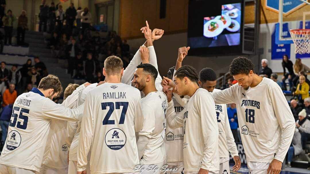 Basket : Le PB86 réalise le bon coup à Denain !