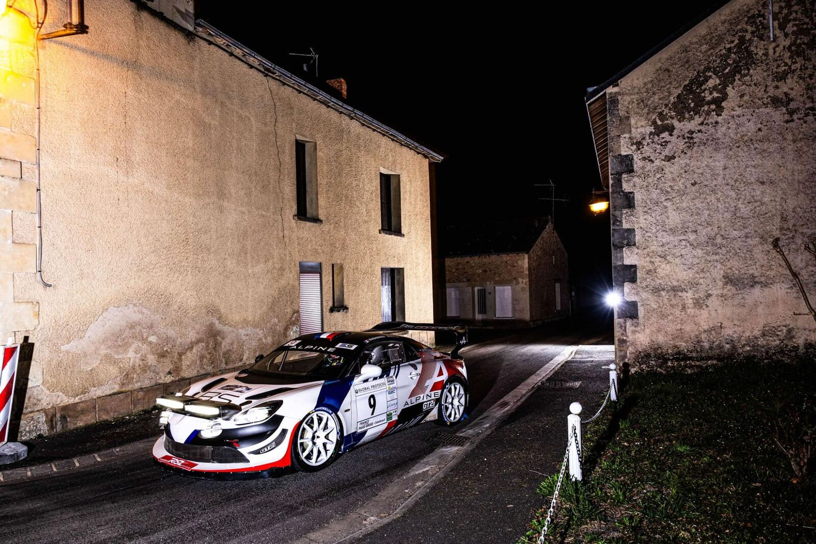Nicolas Hernandez : "Nous sommes très heureux d'avoir remporté ce rallye..."