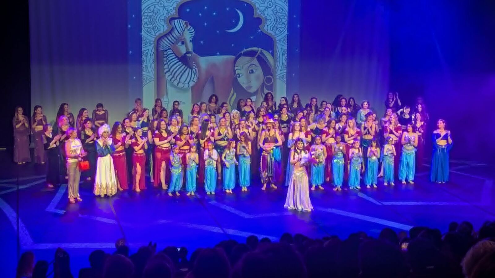 Quand la danse orientale revisite l’univers féérique des contes orientaux !