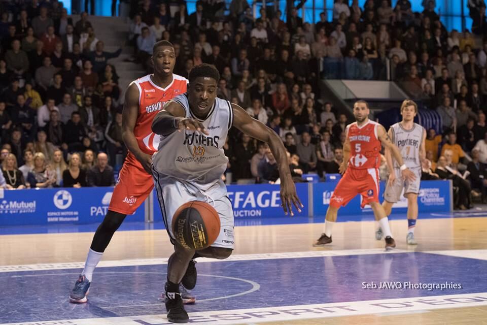 Le PB86 perd le Derby contre Boulazac !